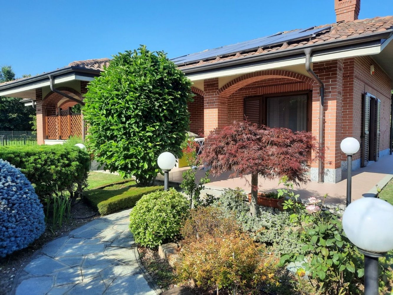 4 bedrooms Villa in Barbania, Italy No. 371835