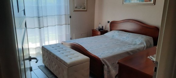 4 bedrooms Villa in Barbania, Italy No. 371835 10