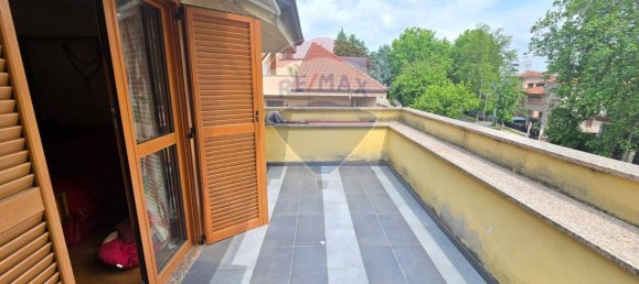 3 غرف نوم فيلا في Monza, Italy رقم 380080 38