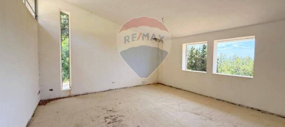 3 Schlafzimmer Villa in Erice, Italy, Nr. 352079 33