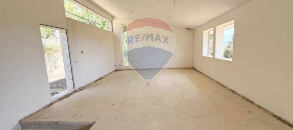 3 Schlafzimmer Villa in Erice, Italy, Nr. 352079 45