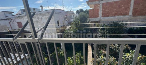 Квартира с 2 спальнями в Пульсано, Италия № 67025 13