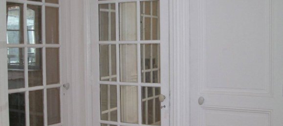 2 bedrooms Apartment in Paris, France No. 333874 9