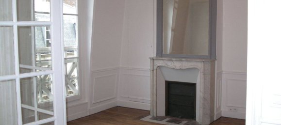 2 bedrooms Apartment in Paris, France No. 333874 6