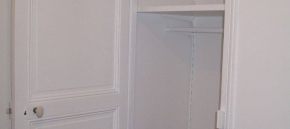 2 bedrooms Apartment in Paris, France No. 333874 15