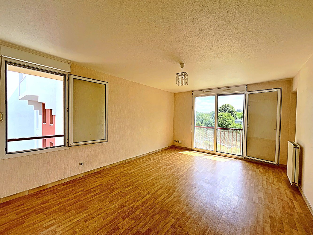 2 bedrooms Apartment in Toulouse, France No. 280748