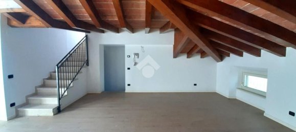 Квартира с 3 комнатами в Бергамо, Италия № 309359 7