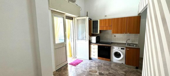 1 bedroom Apartment in Foggia, Italy No. 364726 4