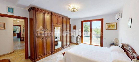 6 chambres Villa à Camerata Picena, Italy No. 340672 22