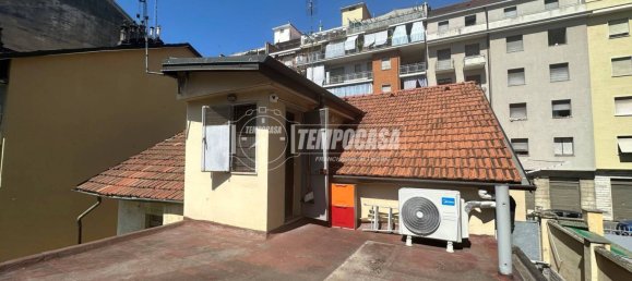 4 غرف نوم منزل في Turin, Italy رقم 308851 40