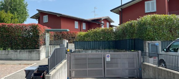 3 bedrooms Villa in Montano Lucino, Italy No. 362315 42