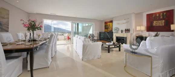 3 bedrooms Penthouse in Marbella, Spain No. 177787 2