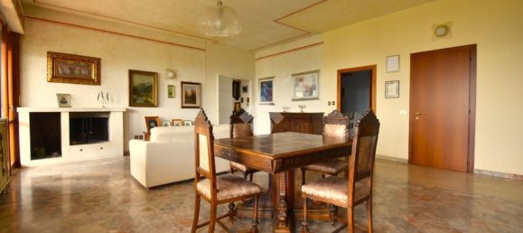 9-salle Villa à Coriano, Italy No. 91707 18