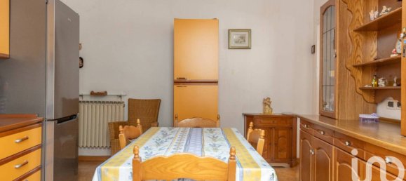 2 bedrooms Apartment in Fabriano, Italy No. 234622 15