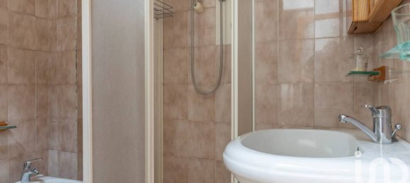 2 bedrooms Apartment in Fabriano, Italy No. 234622 13