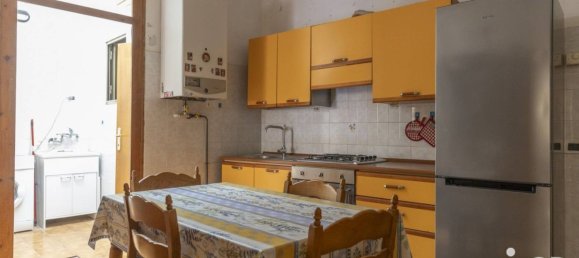 2 bedrooms Apartment in Fabriano, Italy No. 234622 4