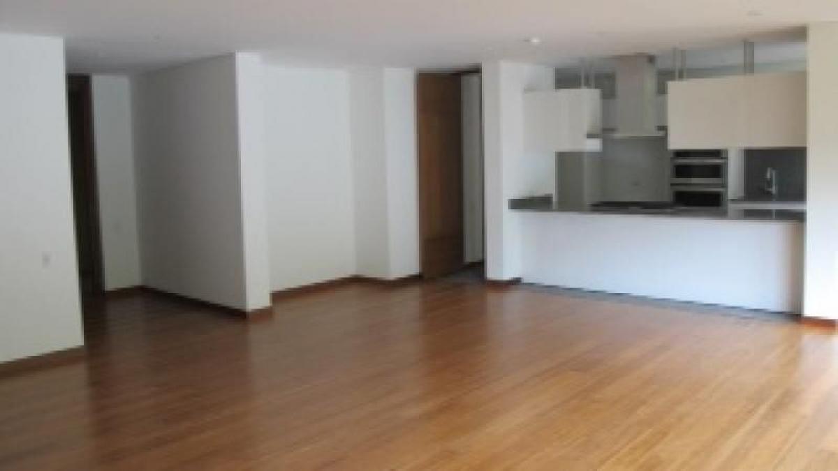 3 bedrooms House in Bogota, Colombia No. 10475