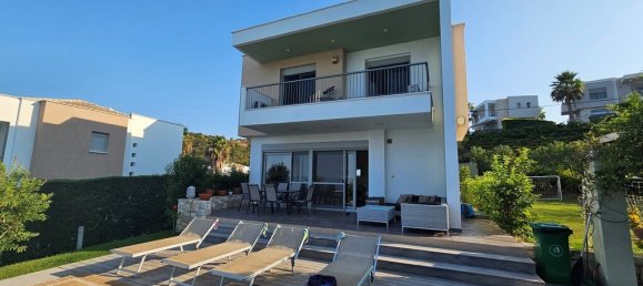 5 bedrooms Villa in Chalkidiki, Greece No. 1836 2