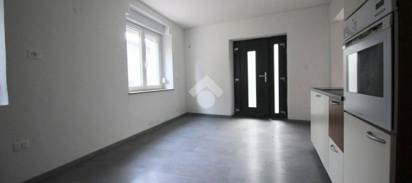 Casa de 2 dormitorios en Udine, Italy No. 274655 5