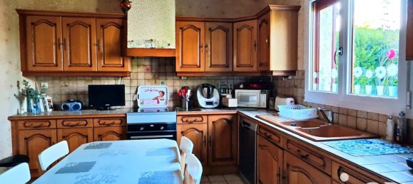 5 bedrooms House in Fagnieres, France No. 246633 5