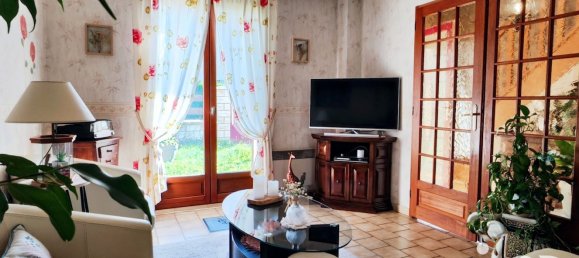 5 bedrooms House in Fagnieres, France No. 246633 14