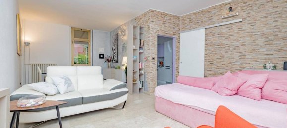 4 rooms House in Sesto San Giovanni, Italy No. 33312 6