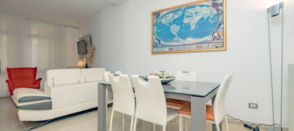 4 rooms House in Sesto San Giovanni, Italy No. 33312 2