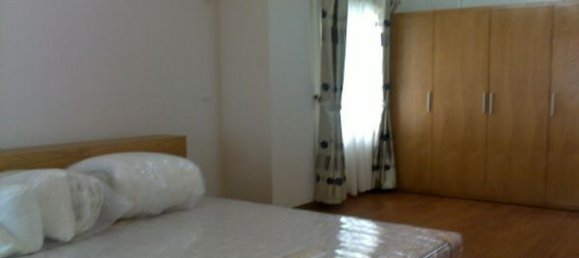 2 bedrooms Apartment in Ba Dinh, Vietnam No. 6418 4