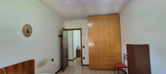 Квартира с 5 комнатами в Пистоя, Италия № 270680 13