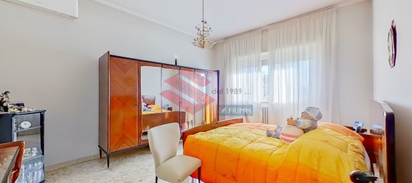 3-salle Appartement à Rome, Italy No. 200872 9