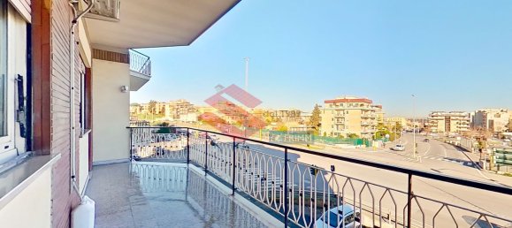 3-salle Appartement à Rome, Italy No. 200872 14