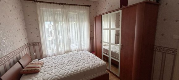 5 bedrooms House in Saint-Quentin, France No. 249615 14