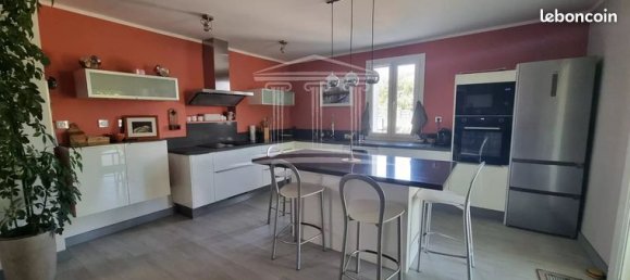 3 bedrooms House in Althen-des-Paluds, France No. 304255 3