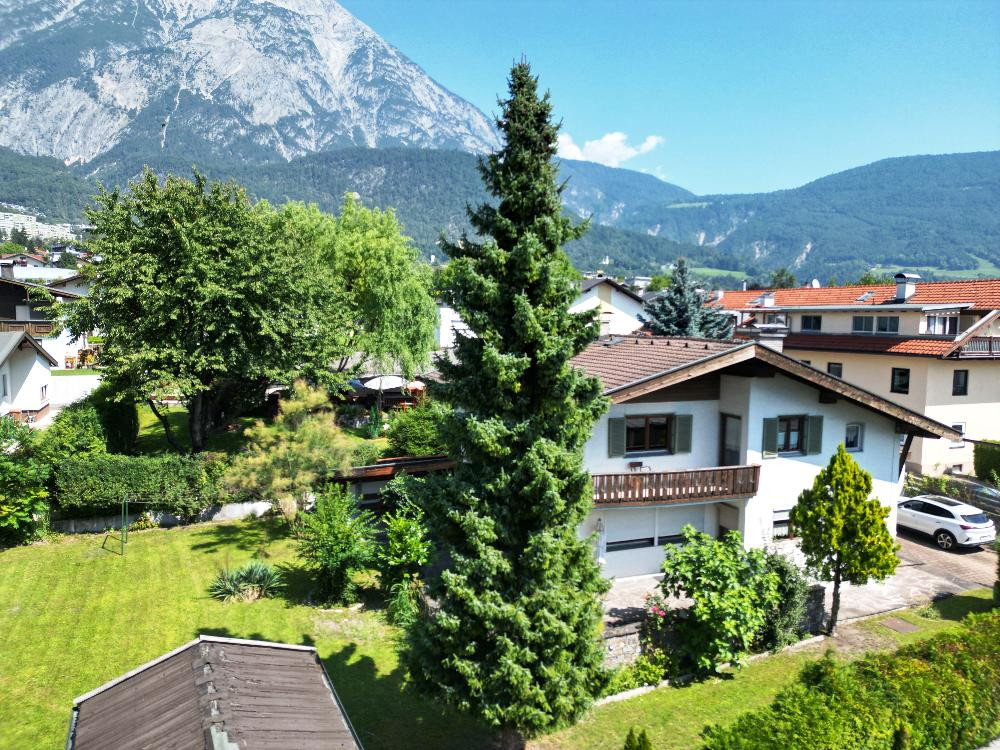 Casa de 7 habitaciónes en Telfs, Austria No. 226415