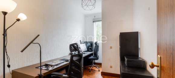 3 bedrooms Apartment in Porto, Portugal No. 300125 10