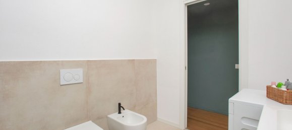 3 rooms Apartment in Milan, Italy No. 245809 7