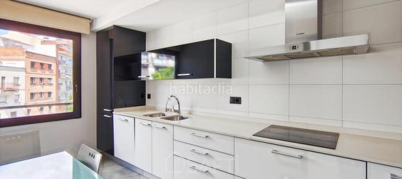 3 chambres Appartement à Barcelona, Spain No. 72166 3