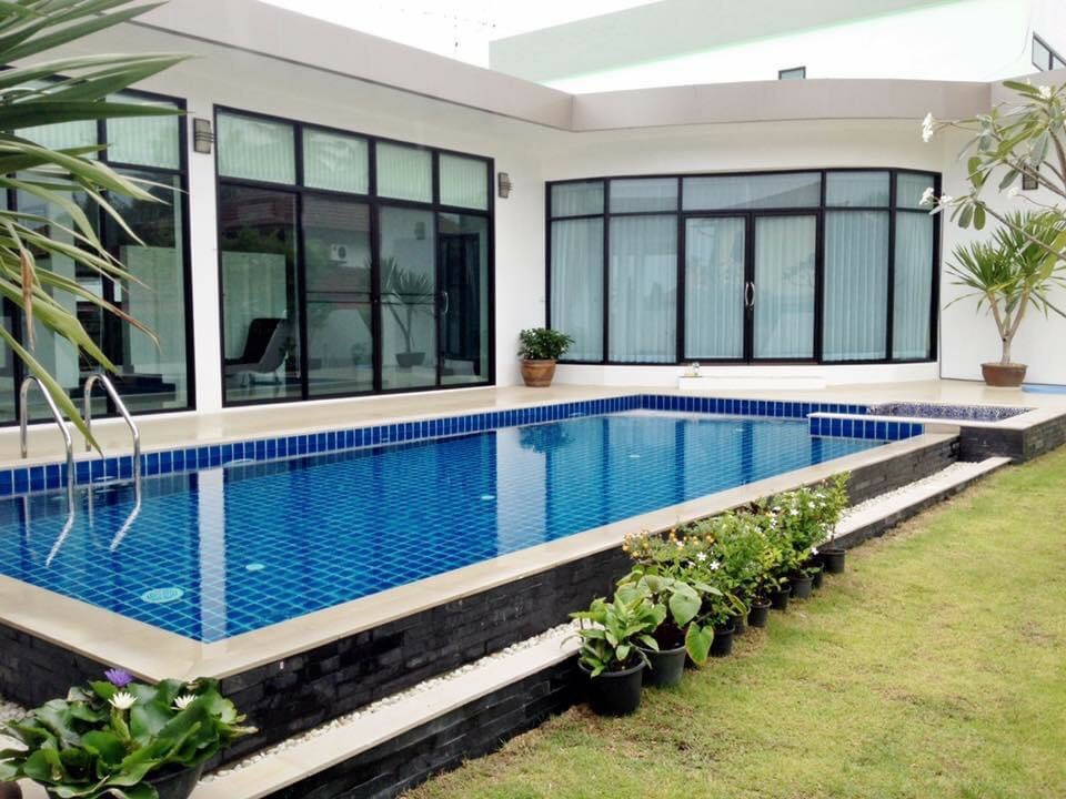 3 Schlafzimmer Gewerbliche Immobilien in Pattaya, Thailand, Nr. 276
