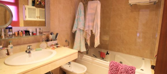 4 Schlafzimmer Doppelhaus in Mijas, Spain, Nr. 40389 27