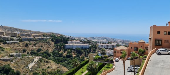 4 Schlafzimmer Doppelhaus in Mijas, Spain, Nr. 40389 5