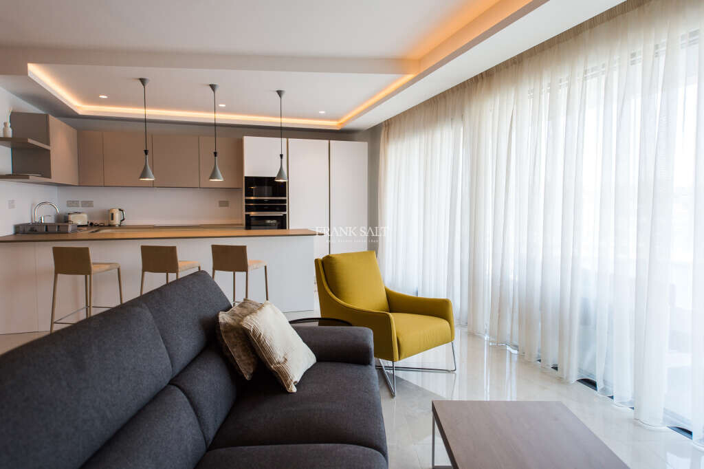 3 bedrooms Apartment in Ta' Xbiex, Malta No. 9729