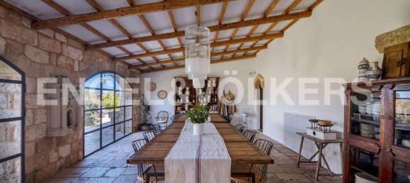 5 bedrooms House in Tricase, Italy No. 127184 3