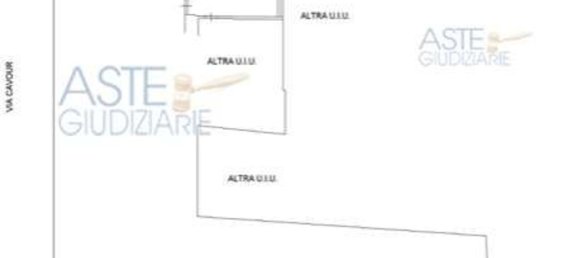 35m² Office in Pistoia, Italy No. 51732 7