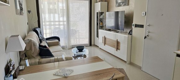 Apartamento de 3 dormitorios en Torrevieja, Spain No. 31438 8