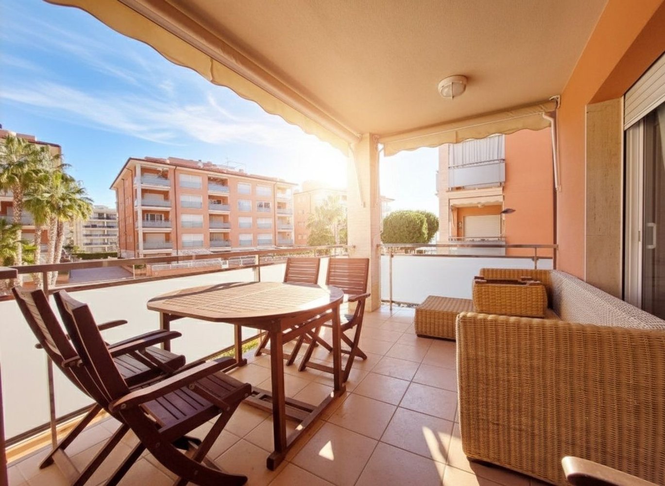 Квартира с 3 спальнями в Калафелл, Испания № 198673