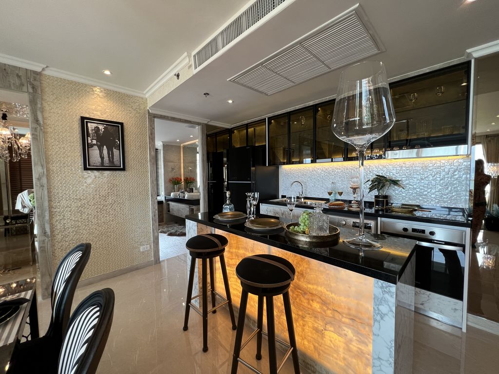 5 Schlafzimmer Eigentumswohnung in Pattaya, Thailand, Nr. 11913