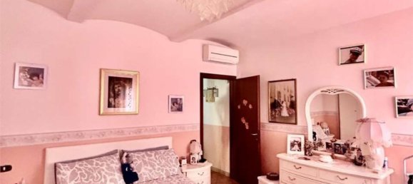 9 rooms House in Soliera, Italy No. 294366 16