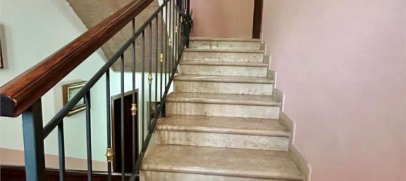 9 rooms House in Soliera, Italy No. 294366 13