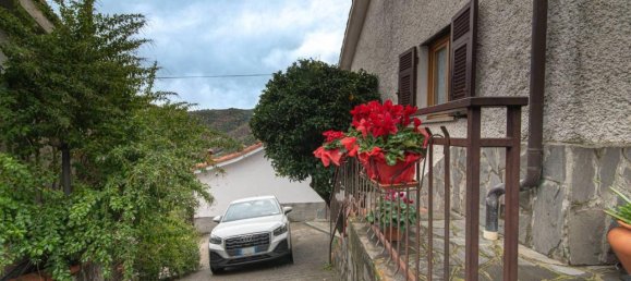 11 rooms Villa in Chiavari, Italy No. 38587 15