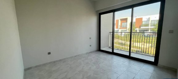 4 bedrooms Villa in Dubai Land, UAE No. 109227 6